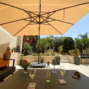 Maltese Garden Nocleg ze śniadaniem Mosta
